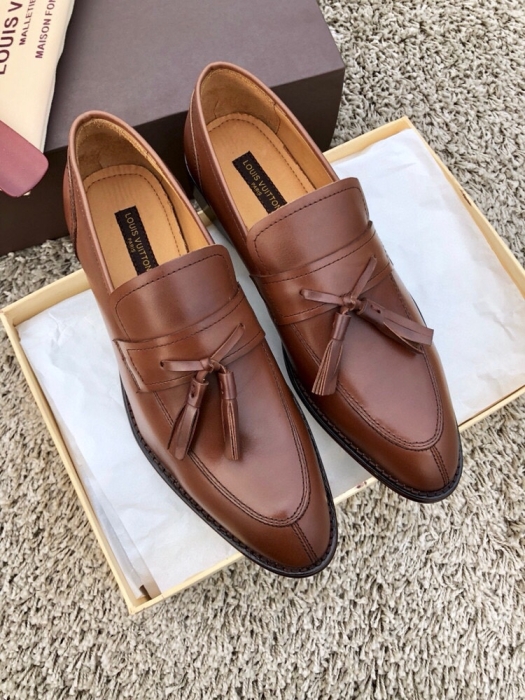 LOUIS VUITTON Мужсие лоферы