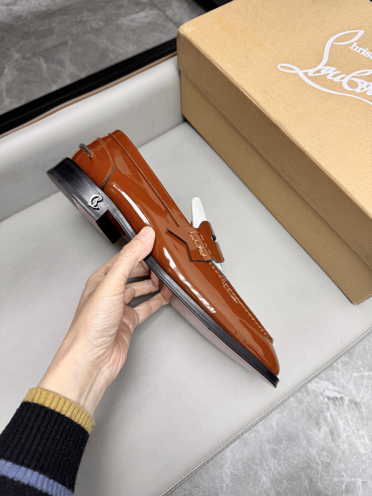 CHRISTIAN LOUBOUTIN Мужские лоферы  CHRISTIAN LOUBOUTIN Мужские лоферы