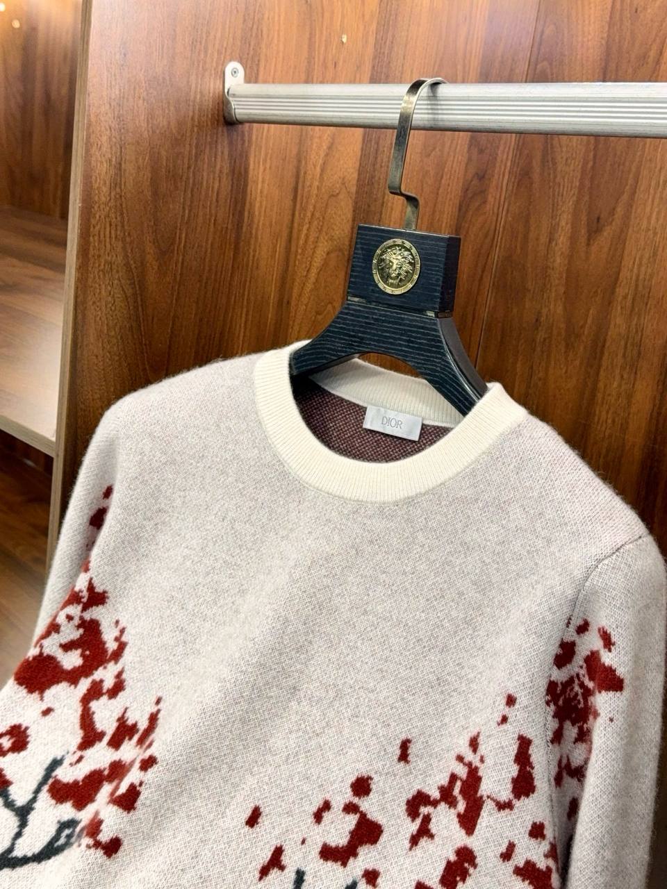 CHRISTIAN DIOR Женский свитер из кашемира CHRISTIAN DIOR Женский свитер из кашемира