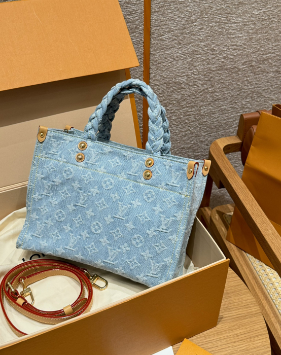 LOUIS VUITTON Женская Сумка Let Go деним