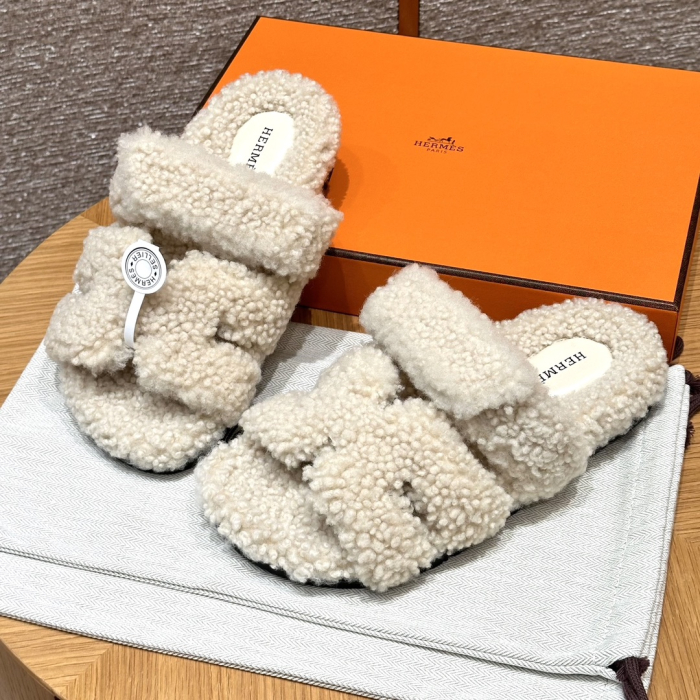 HERMES Женские сандалии Chypre из шерсти