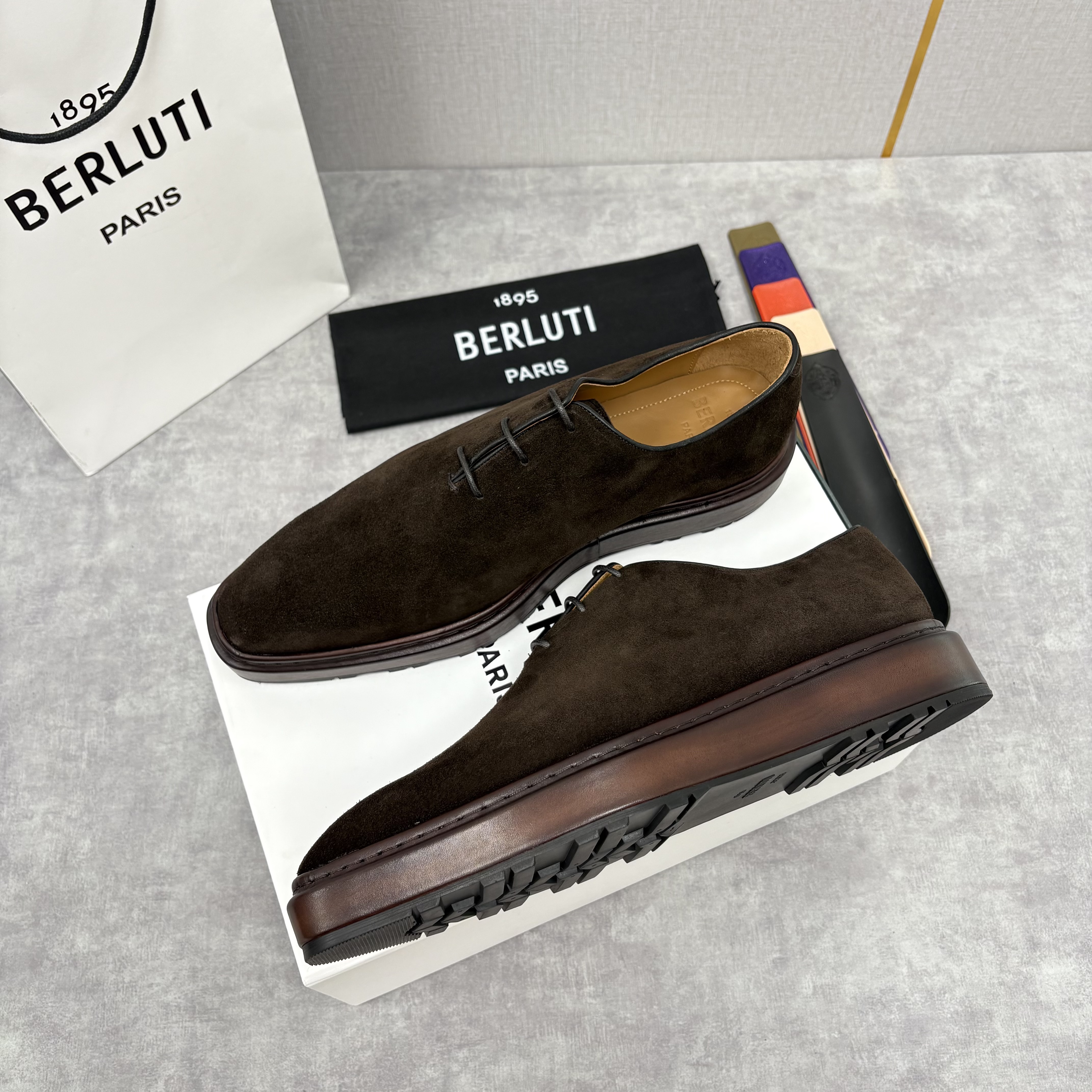 BERLUTI Мужские лоферы Alto замша