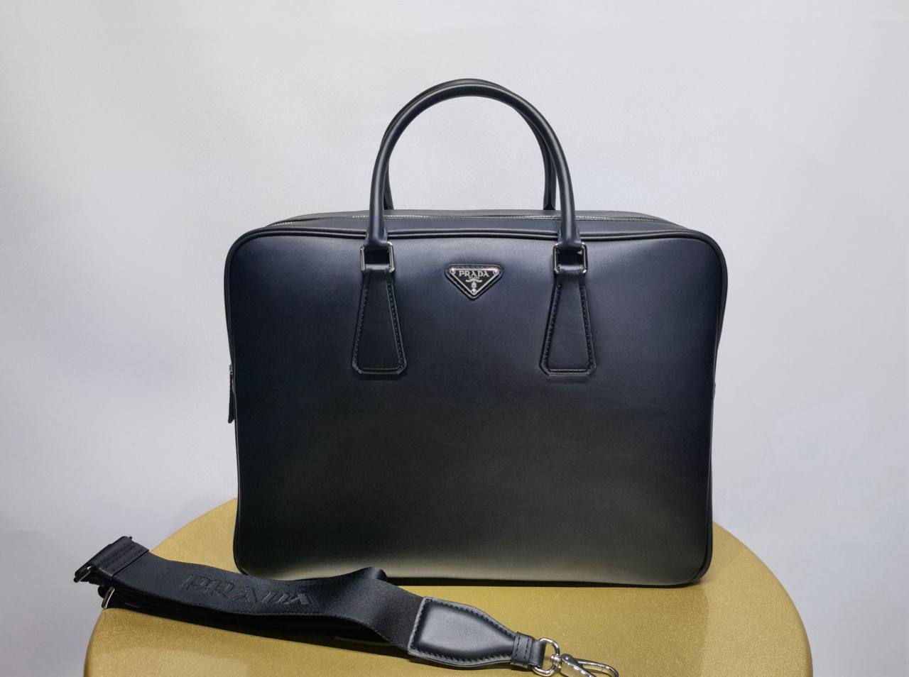 PRADA Мужской портфель  PRADA Мужской портфель