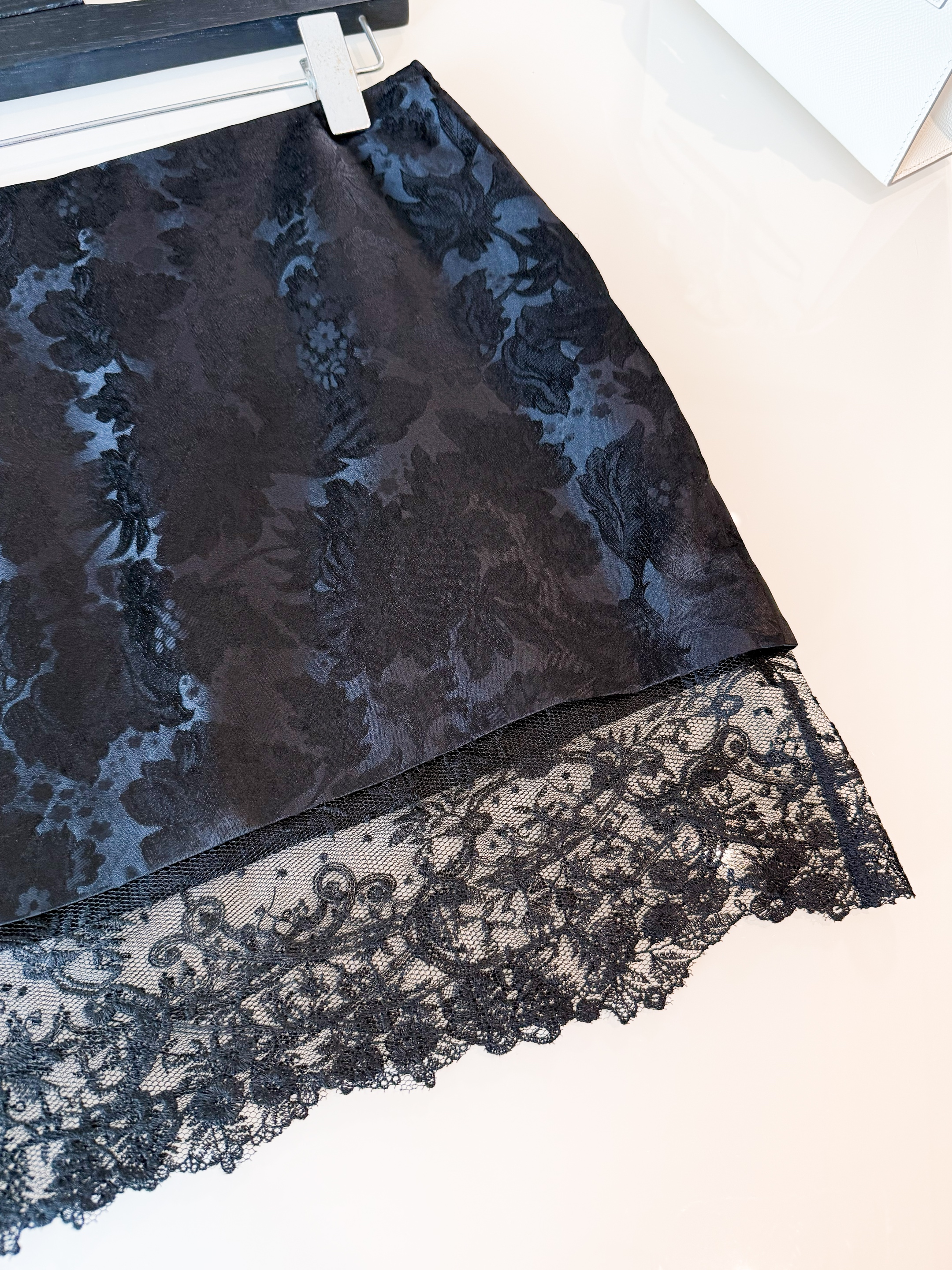 SAINT LAURENT Юбка из вискозы и шелка SAINT LAURENT Юбка из вискозы и шелка