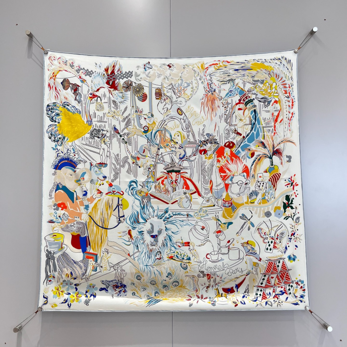 HERMES Платок из шелка