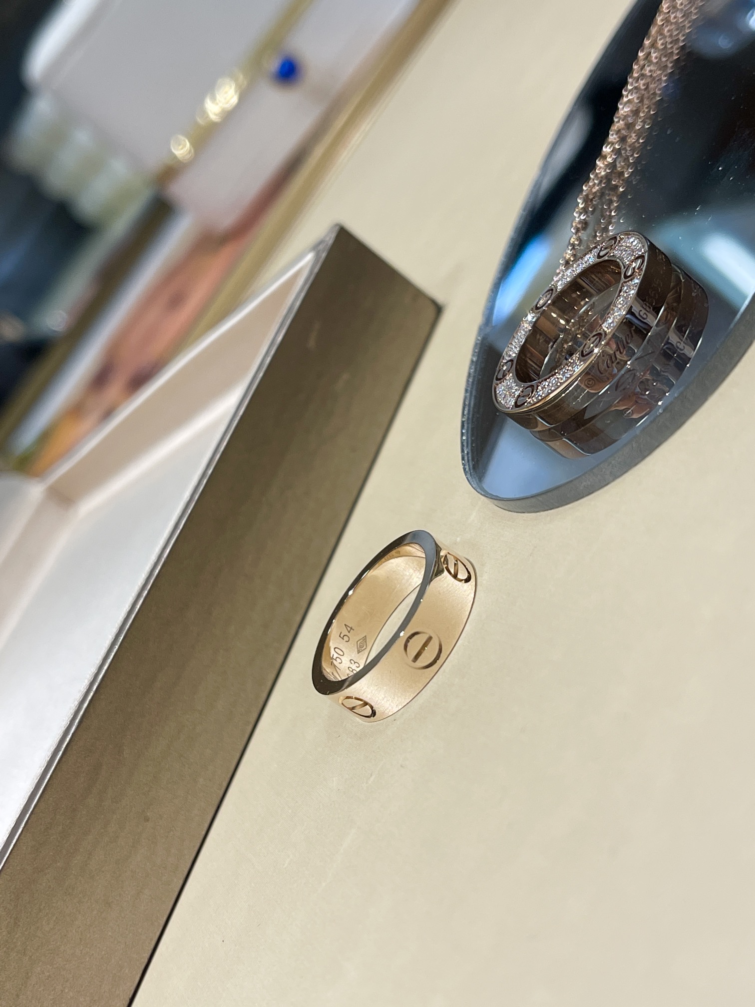 CARTIER Кольцо Love из розового золота CARTIER Кольцо Love из розового золота