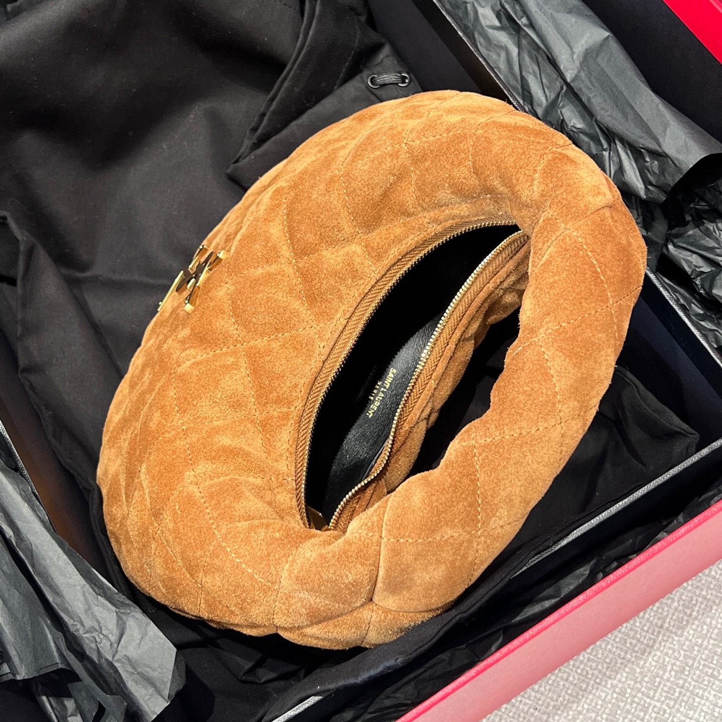 SAINT LAURENT Женская Сумка замш Icarino SAINT LAURENT Женская Сумка замш Icarino