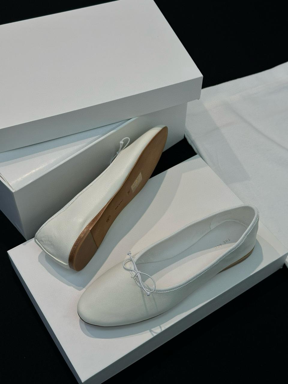 THE ROW Атласные балетки THE ROW Атласные балетки