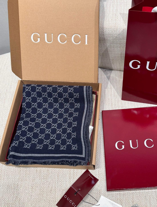 GUCCI Женский жаккардовый шарф