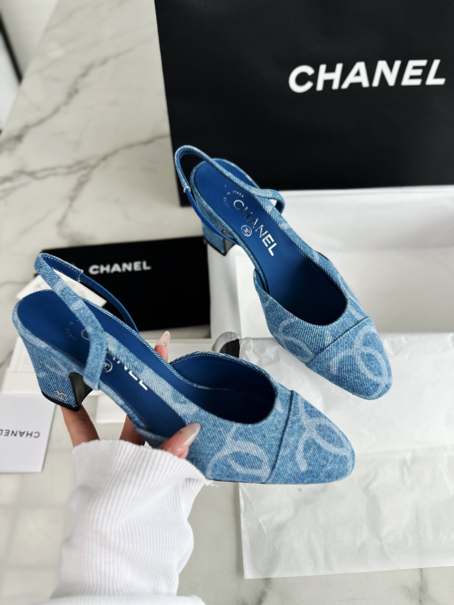 CHANEL Женские туфли слингбэки деним CHANEL Женские туфли слингбэки деним