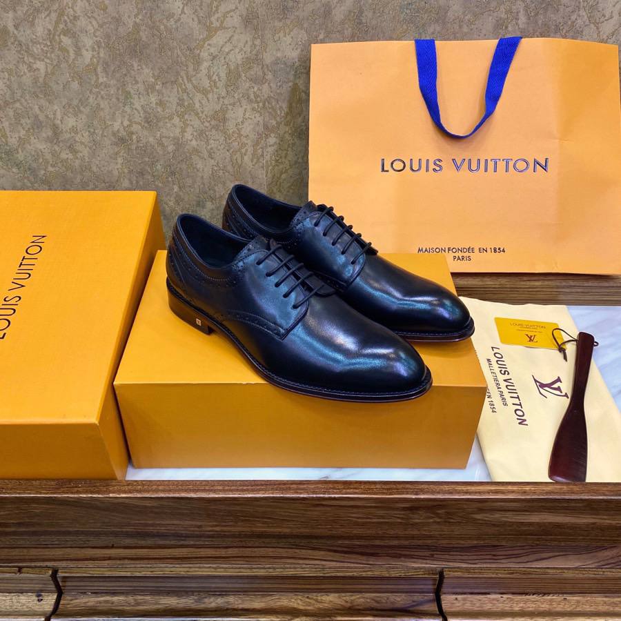 LOUIS VUITTON Мужские туфли LOUIS VUITTON Мужские туфли