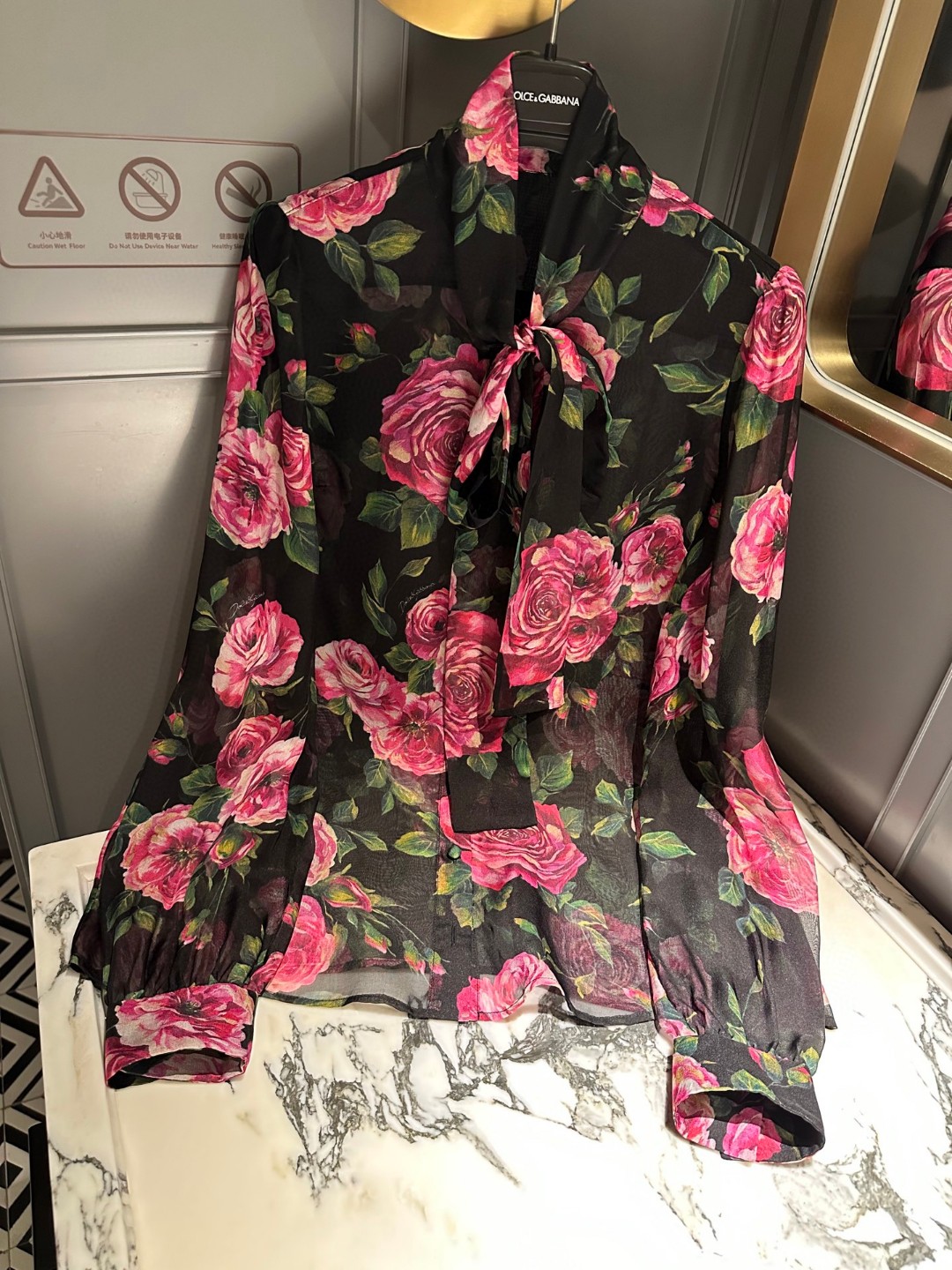 DOLCE & GABBANA Женская блузка шёлк DOLCE & GABBANA Женская блузка шёлк