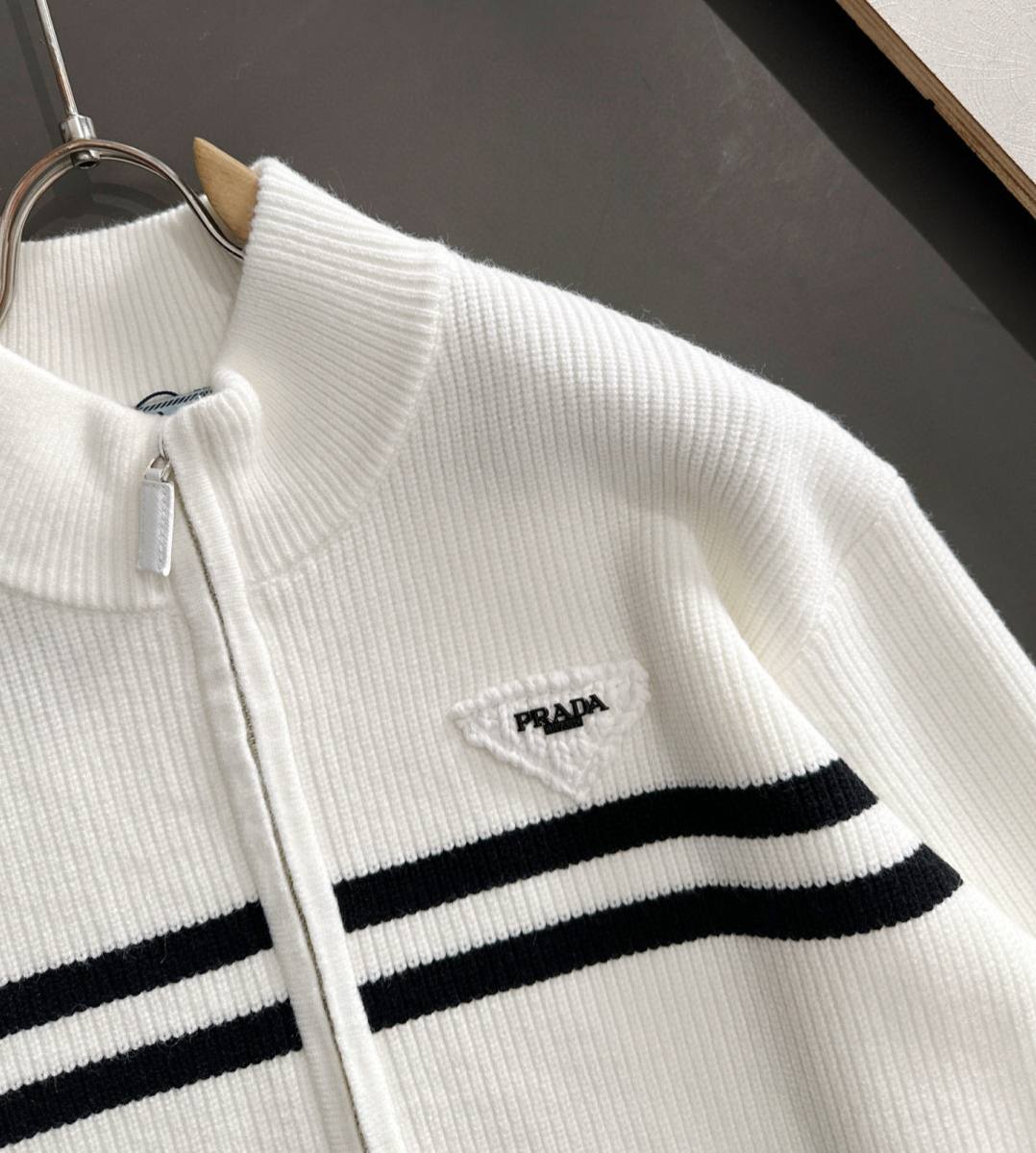 PRADA Мужская толстовка PRADA Мужская толстовка