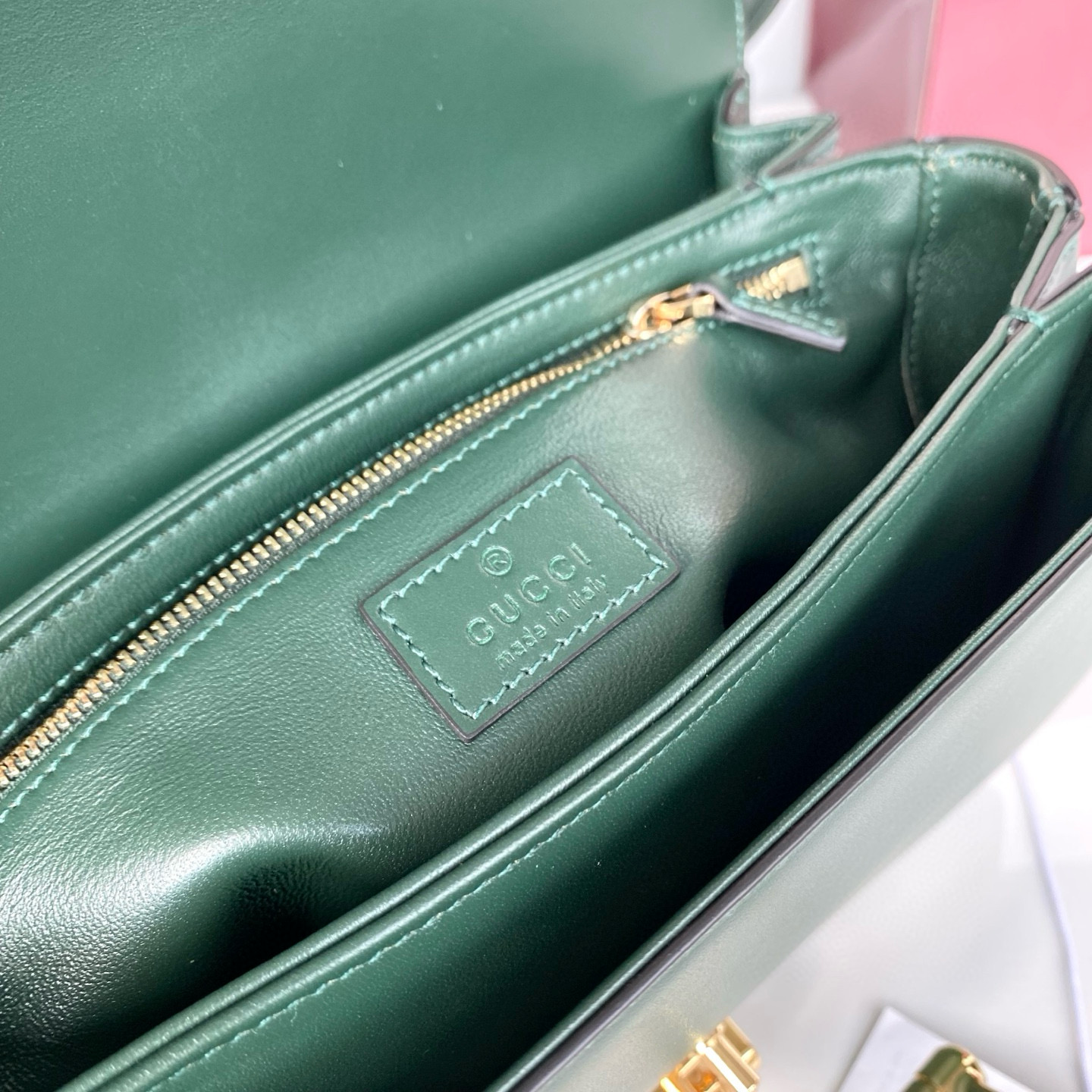 GUCCI Женская сумка Gucci Siena small shoulder bag