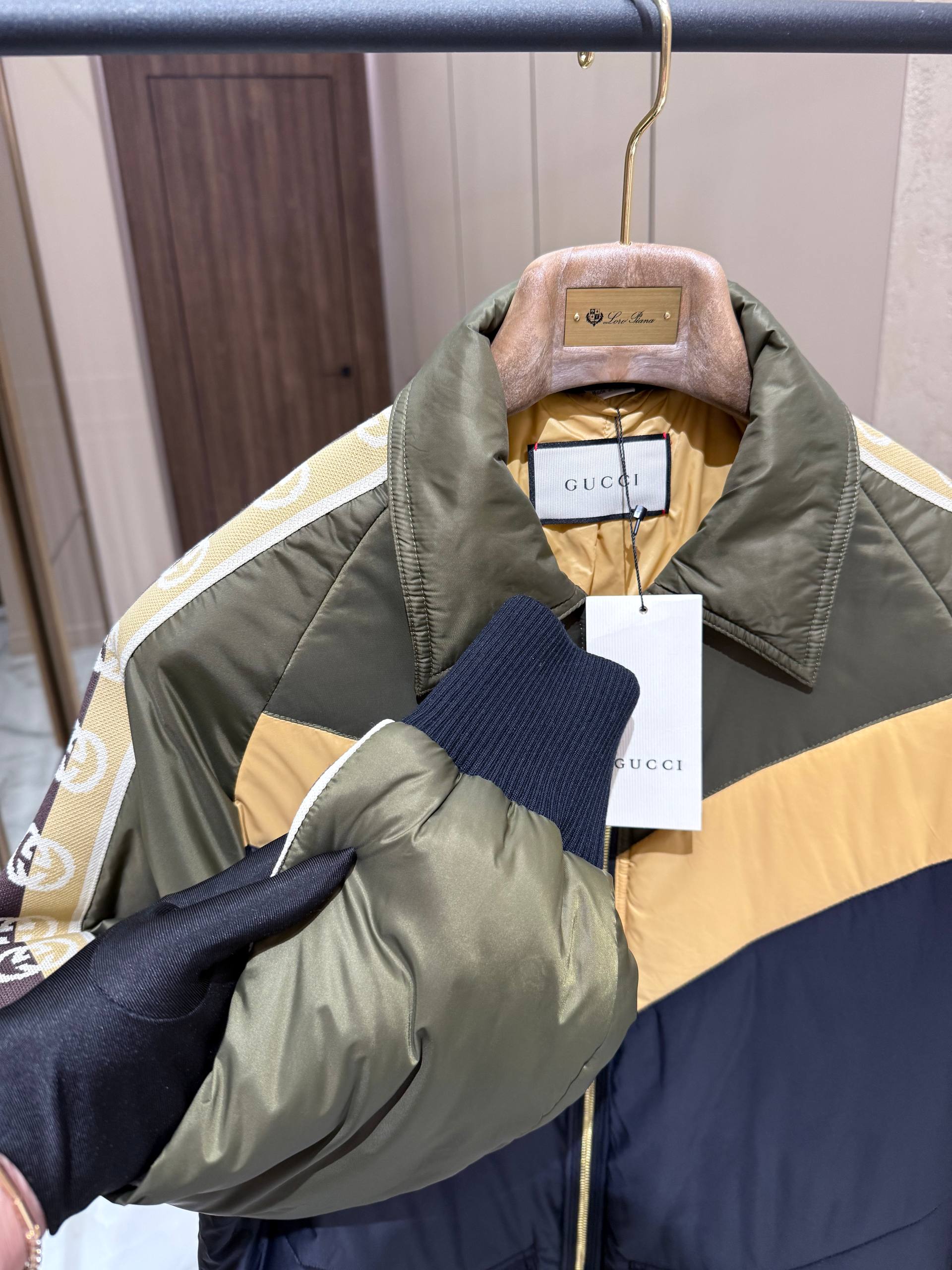 GUCCI Мужская куртка  GUCCI Мужская куртка