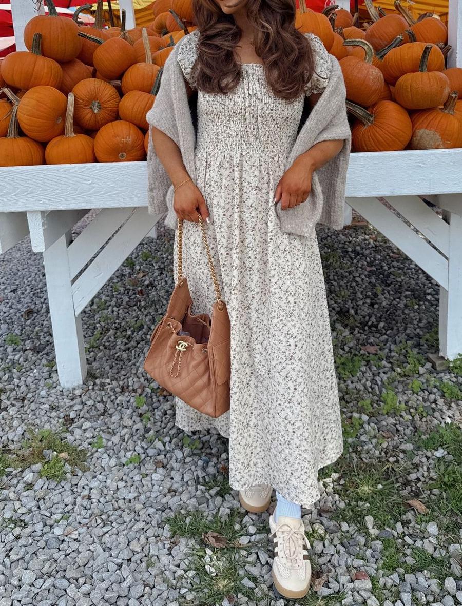 CHANEL Женская сумка Hobo 25С CHANEL Женская сумка Hobo 25С