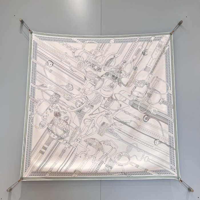 HERMES Платок из шелка