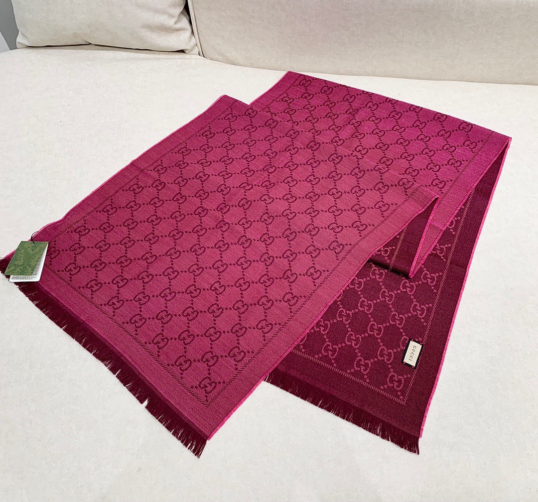 GUCCI Женский жаккардовый шарф 
