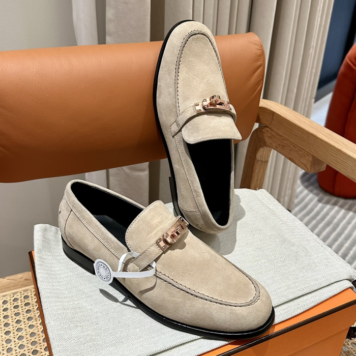  HERMES Женские лоферы Destin