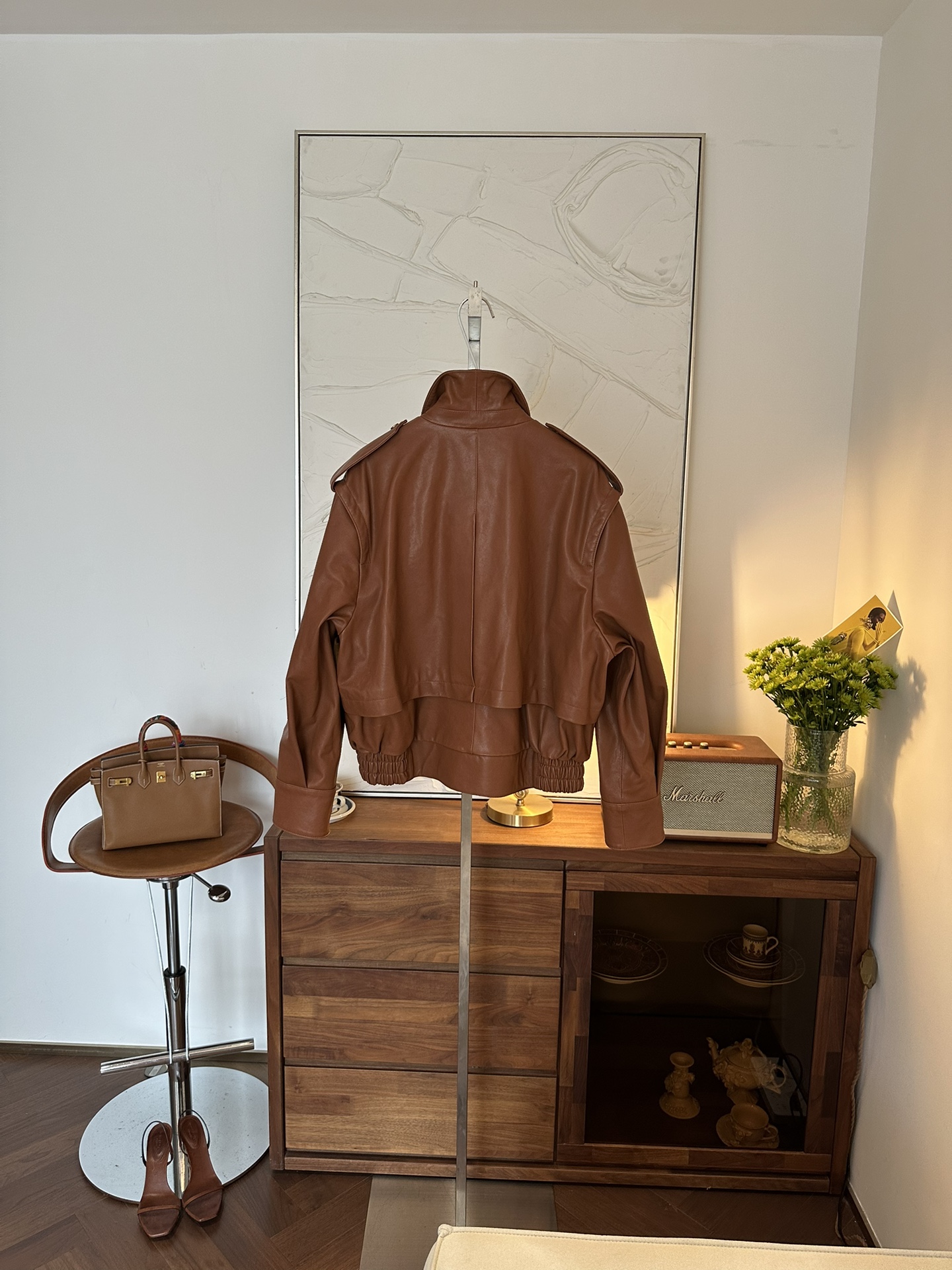 SAINT LAURENT Женская кожаная куртка прямого кроя SAINT LAURENT Женская кожаная куртка прямого кроя