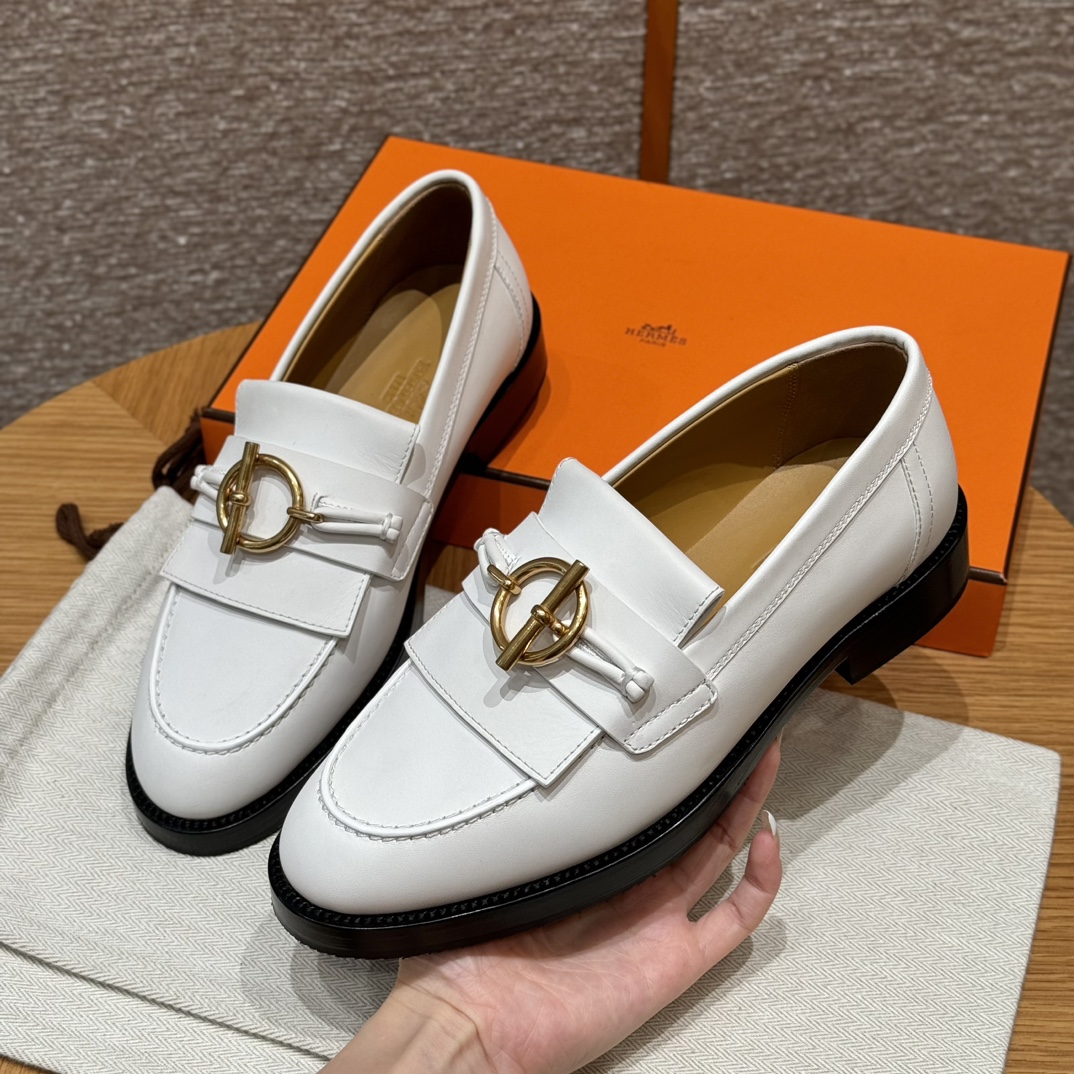 HERMES Женские лоферы Impact