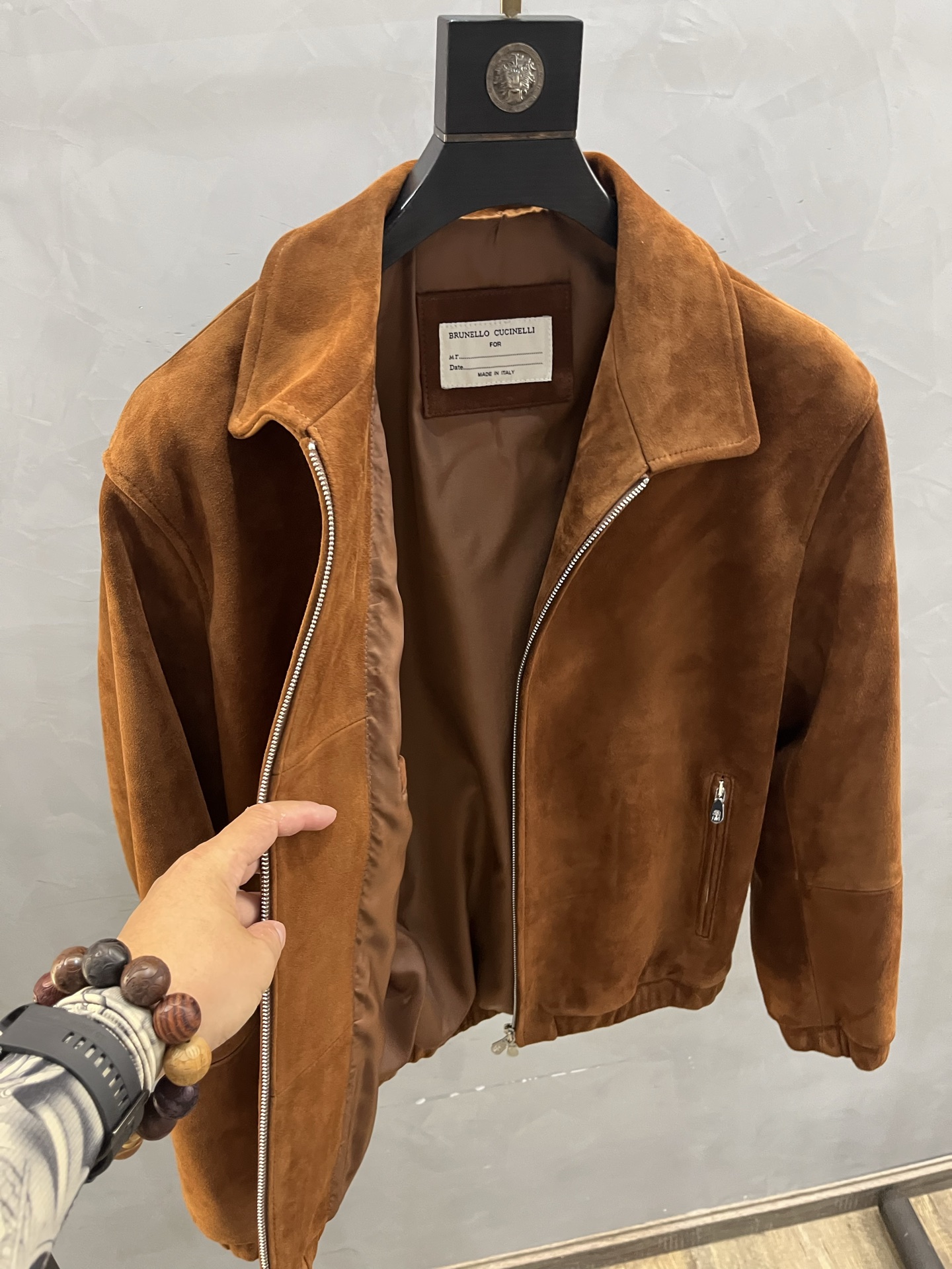 BRUNELLO CUCINELLI Мужская куртка из замши BRUNELLO CUCINELLI Мужская куртка из замши