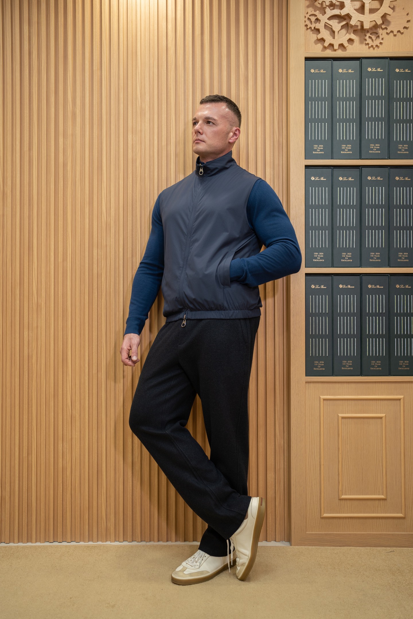 LORO PIANA Мужской жилет 