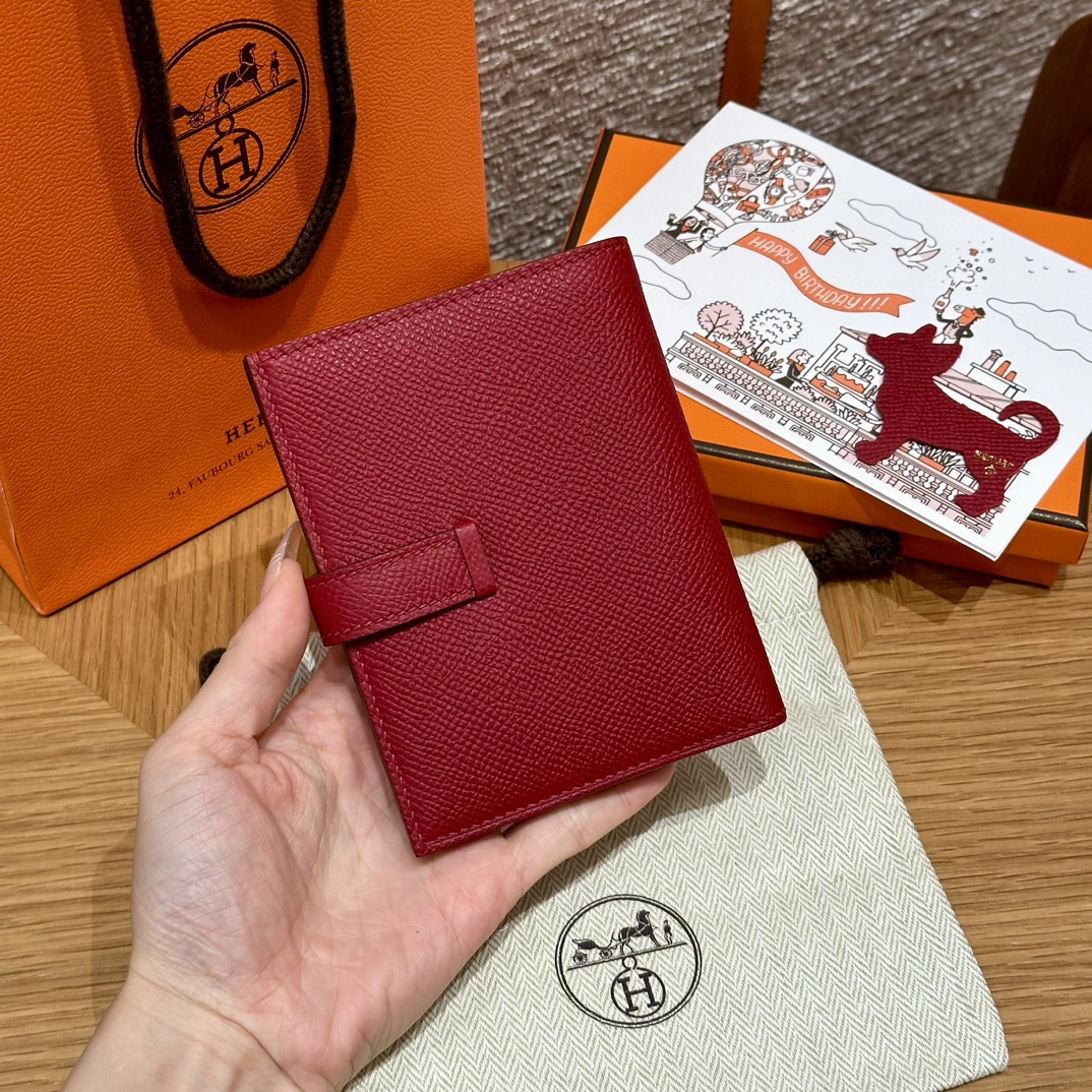 HERMES Кошелёк Bearn 12 см K1/Rouge grenat Epsom HERMES Кошелёк Bearn 12 см K1/Rouge grenat Epsom