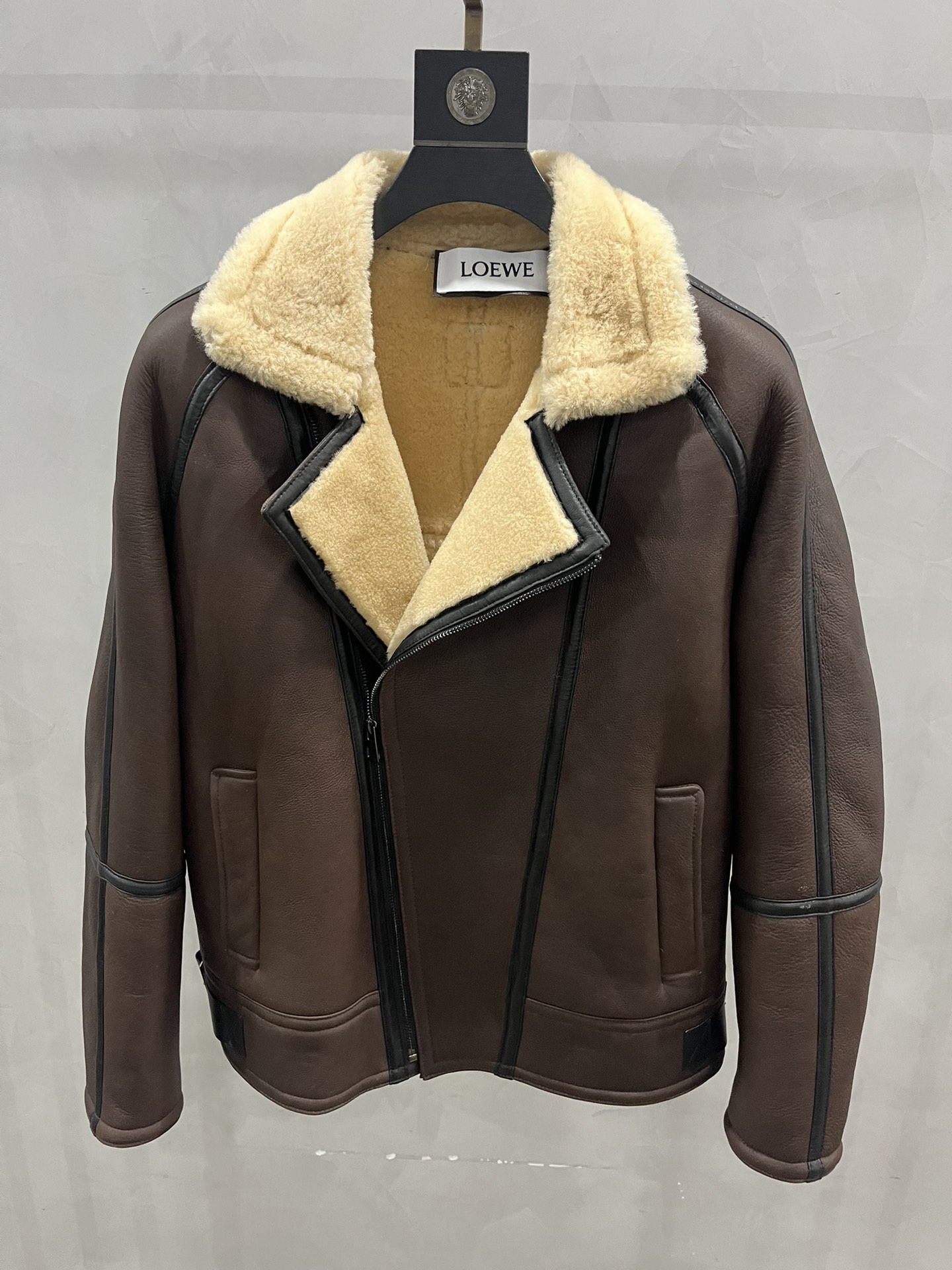 LOEWE Мужская куртка из кожи и шерсти мериноса LOEWE Мужская куртка из кожи и шерсти мериноса