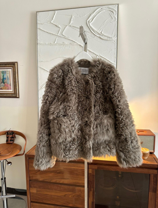 BRUNELLO CUCINELLI Женская укороченная шуба из овечьей шерсти