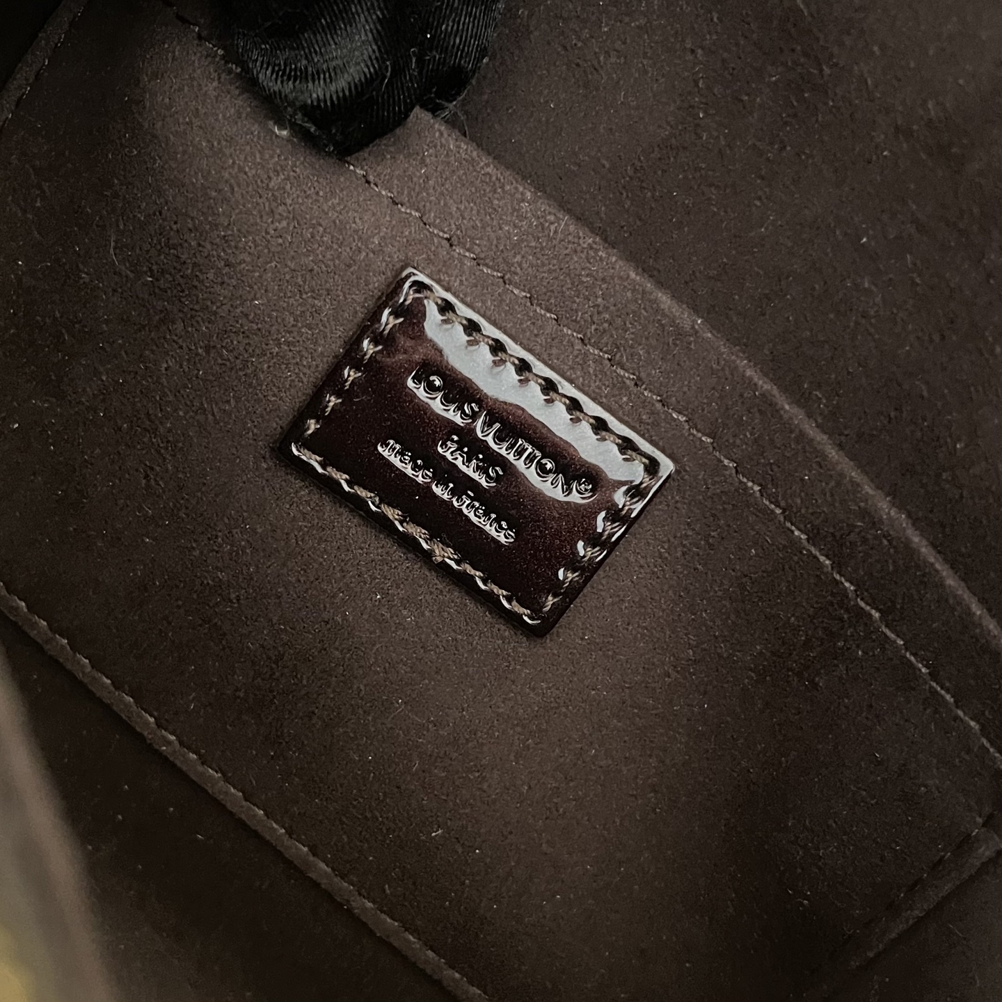 LOUIS VUITTON Женская сумка Cluny mini M27173 LOUIS VUITTON Женская сумка Cluny mini M27173