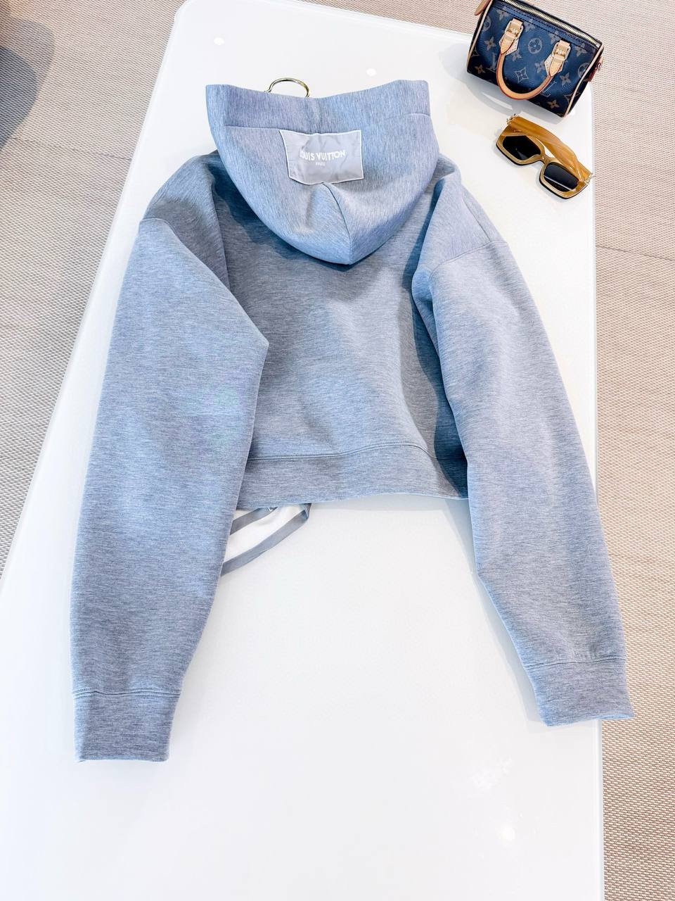 LOUIS VUITTON Женская толстовка LOUIS VUITTON Женская толстовка