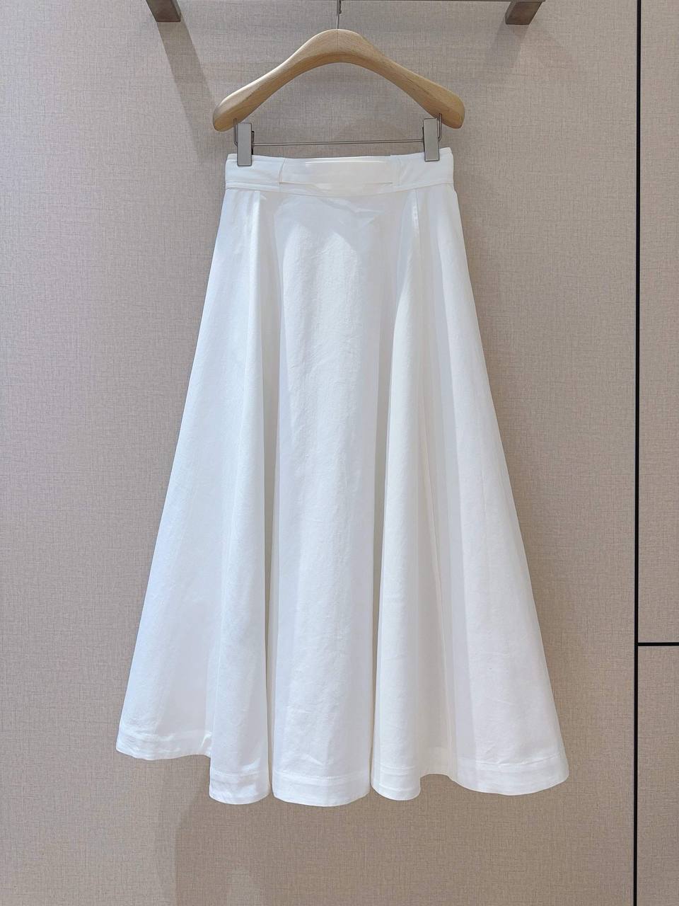 CHRISTIAN DIOR Женская юбка CHRISTIAN DIOR Женская юбка