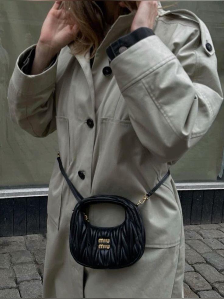 MIU MIU Женская сумка Wander hobo mini 