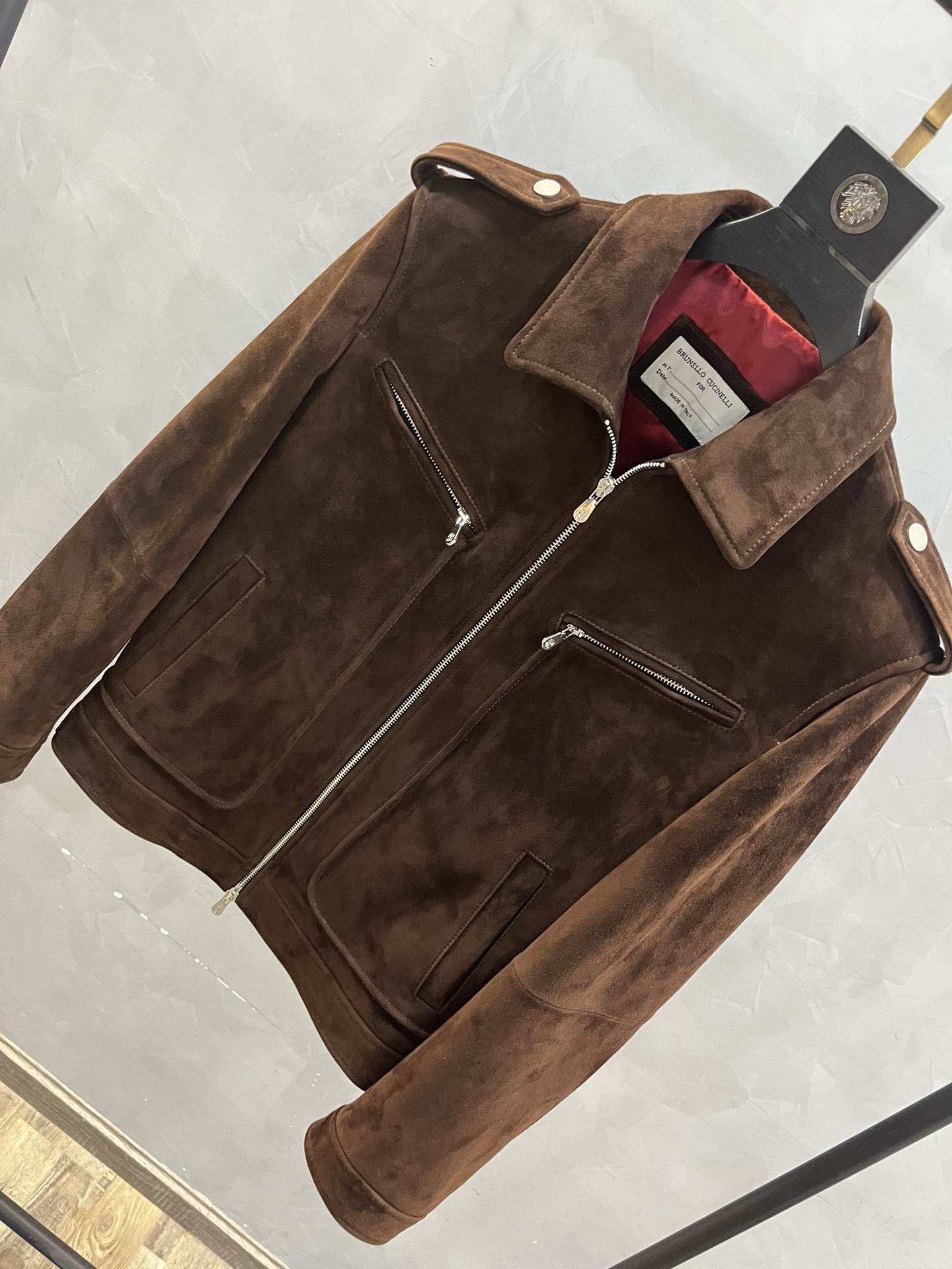 BRUNELLO CUCINELLI Мужская куртка из замши BRUNELLO CUCINELLI Мужская куртка из замши