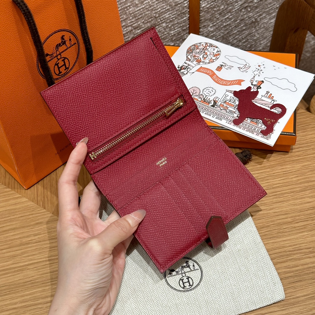 HERMES Кошелёк Bearn 12 см K1/Rouge grenat Epsom HERMES Кошелёк Bearn 12 см K1/Rouge grenat Epsom