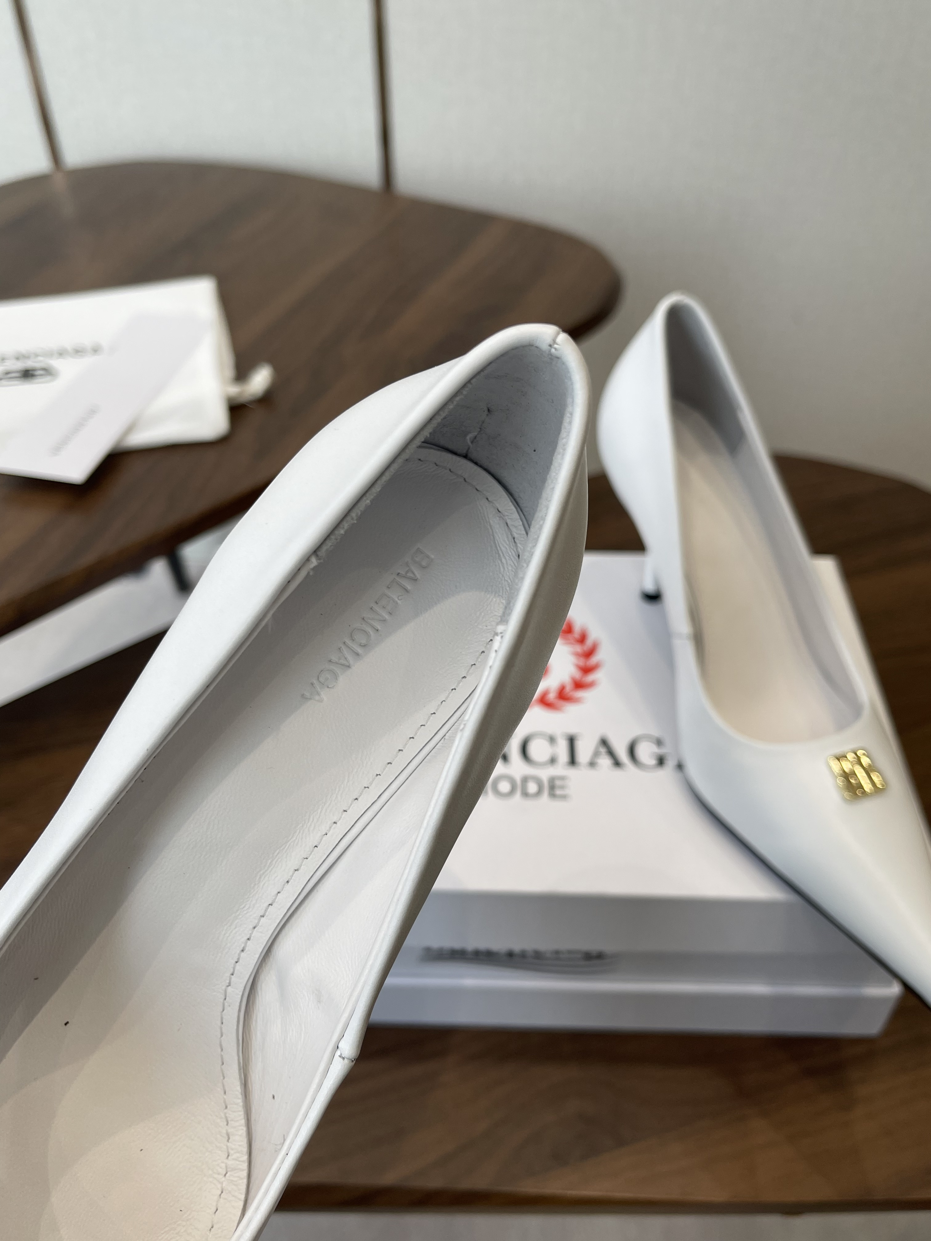 BALENCIAGA Женские туфли BALENCIAGA Женские туфли