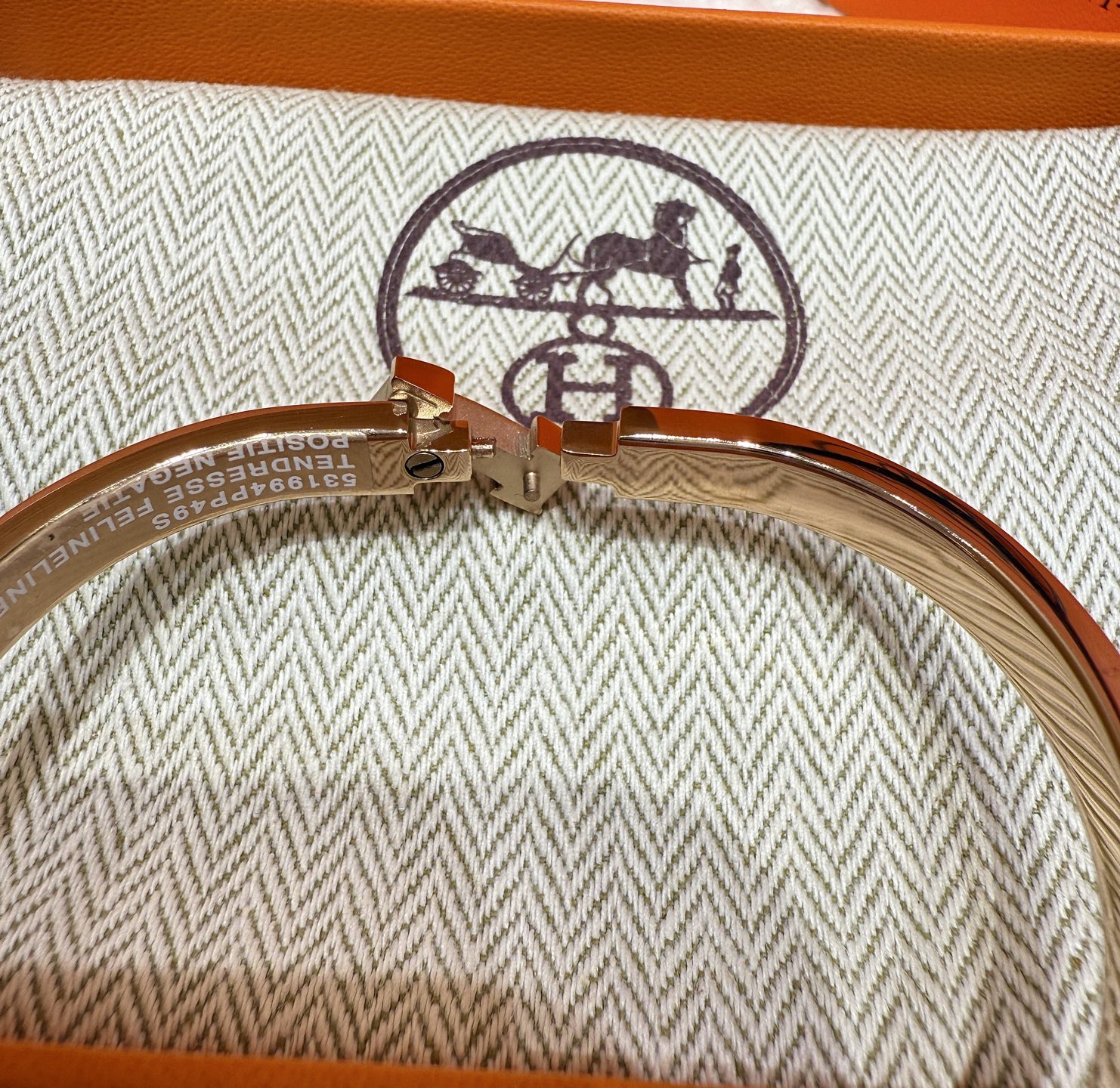 HERMES Браслет Clic H