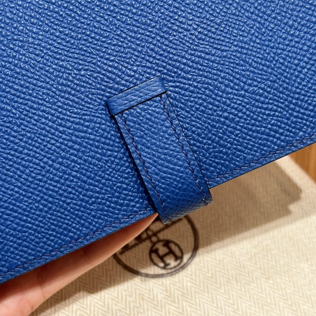 HERMES Кошелёк Bearn 17.5 см 71/Bleu France Epsom HERMES Кошелёк Bearn 17.5 см 71/Bleu France Epsom