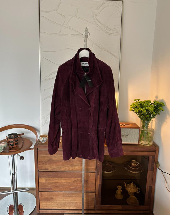 SAINT LAURENT Женская куртка из замши