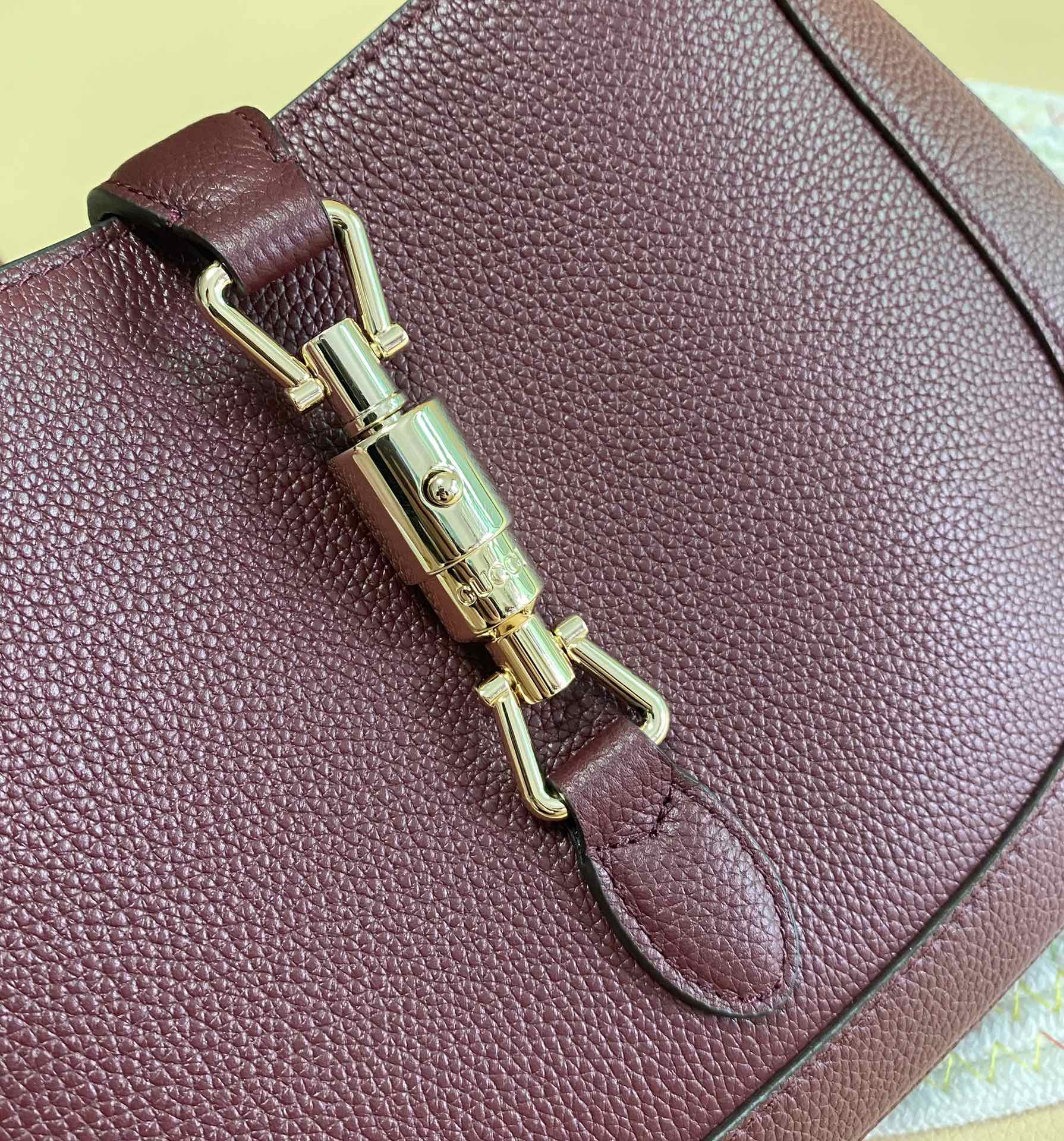 GUCCI Женская сумка Jackie 1961 GUCCI Женская сумка Jackie 1961