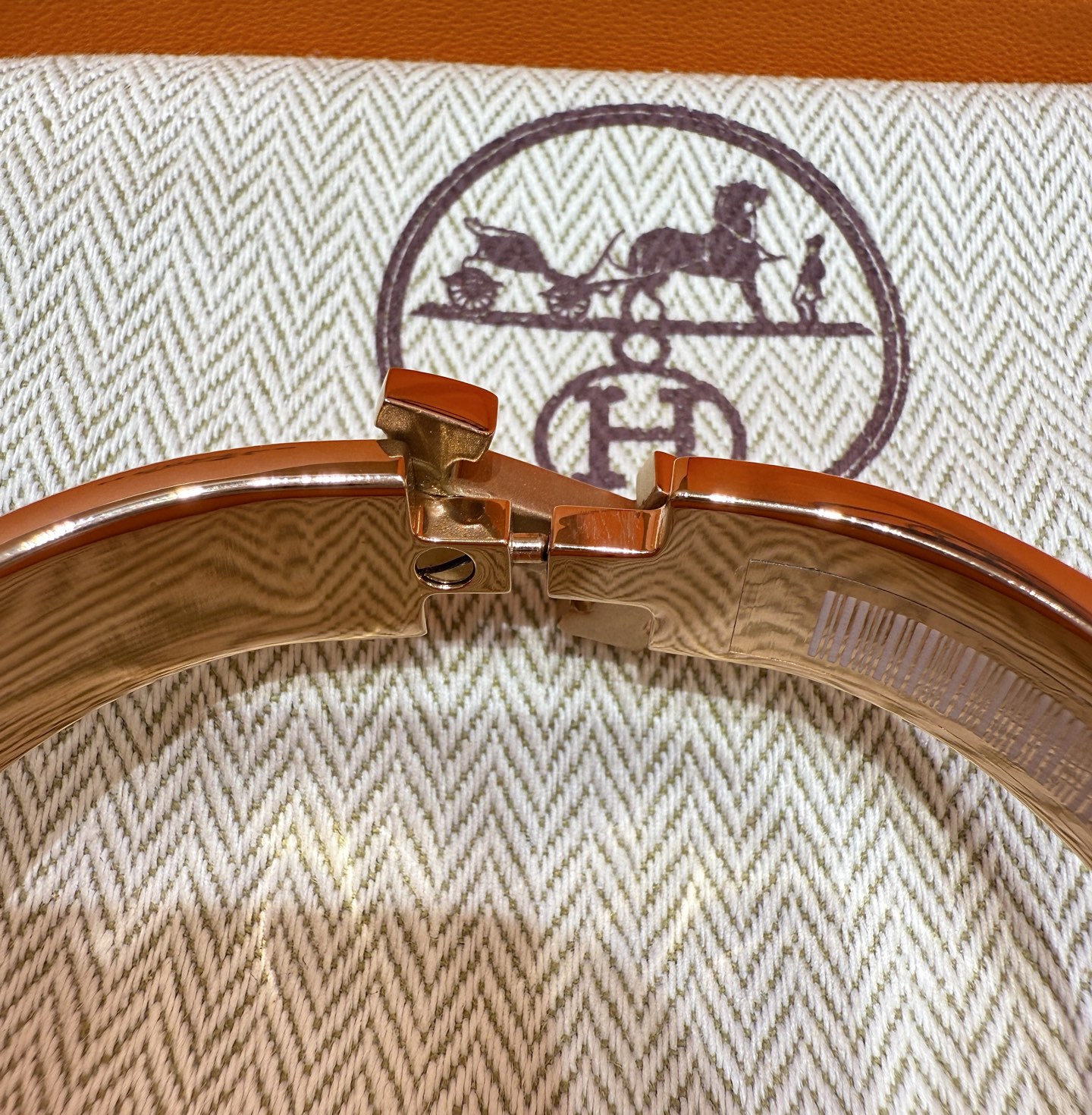 HERMES Браслет Clic H с застёжкой-тогл