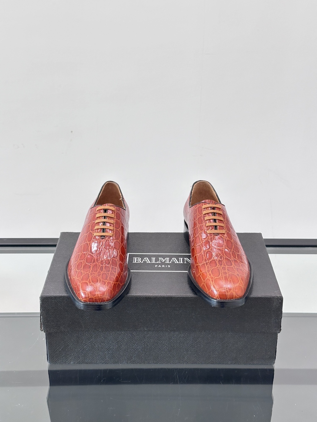 BALMAIN Мужские туфли коровья кожа BALMAIN Мужские туфли коровья кожа