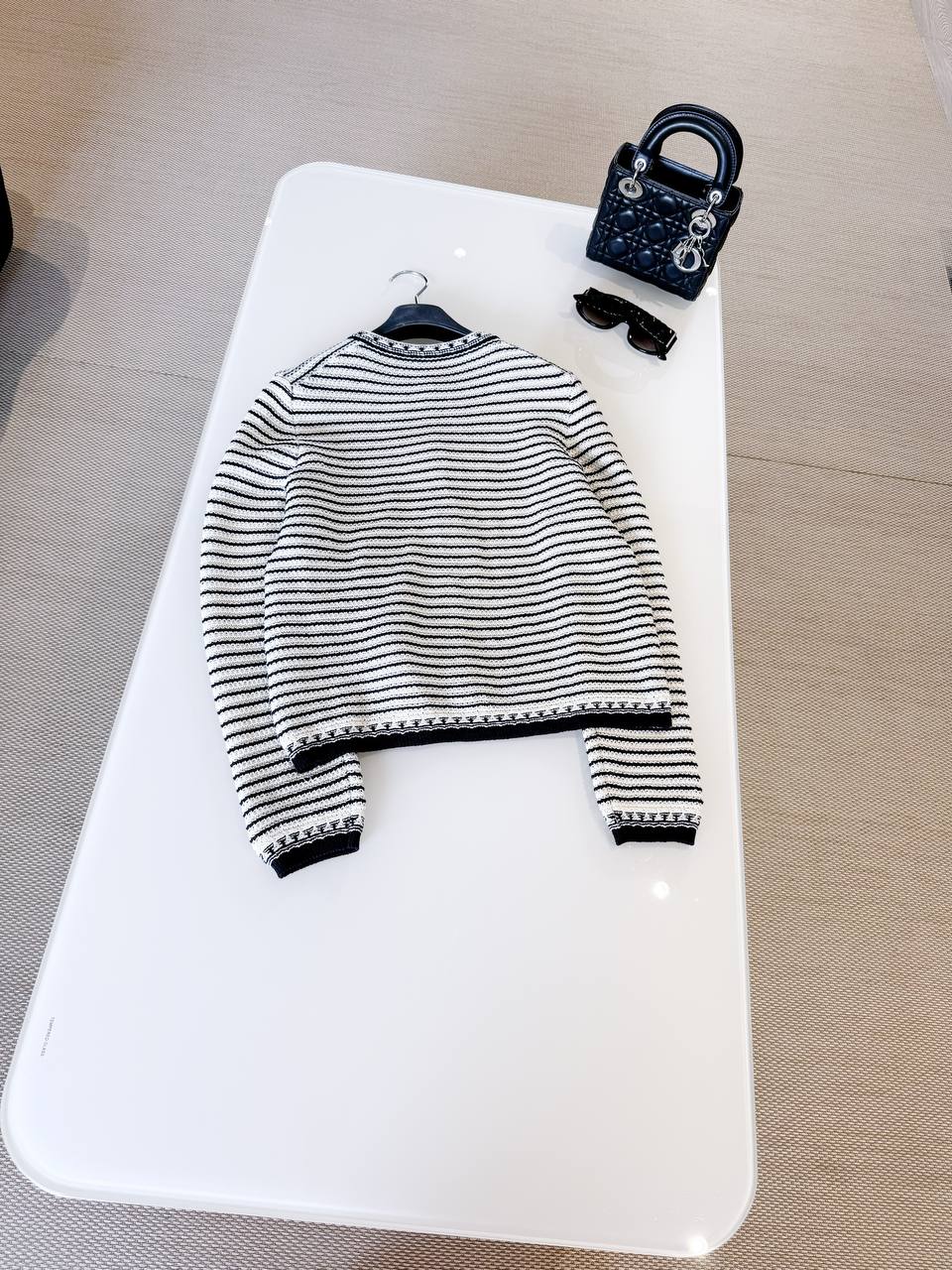 CHRISTIAN DIOR Женский кардиган CHRISTIAN DIOR Женский кардиган