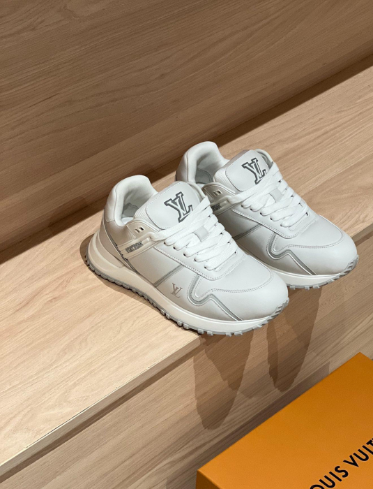 LOUIS VUITTON Мужские кроссовки Run Maxi