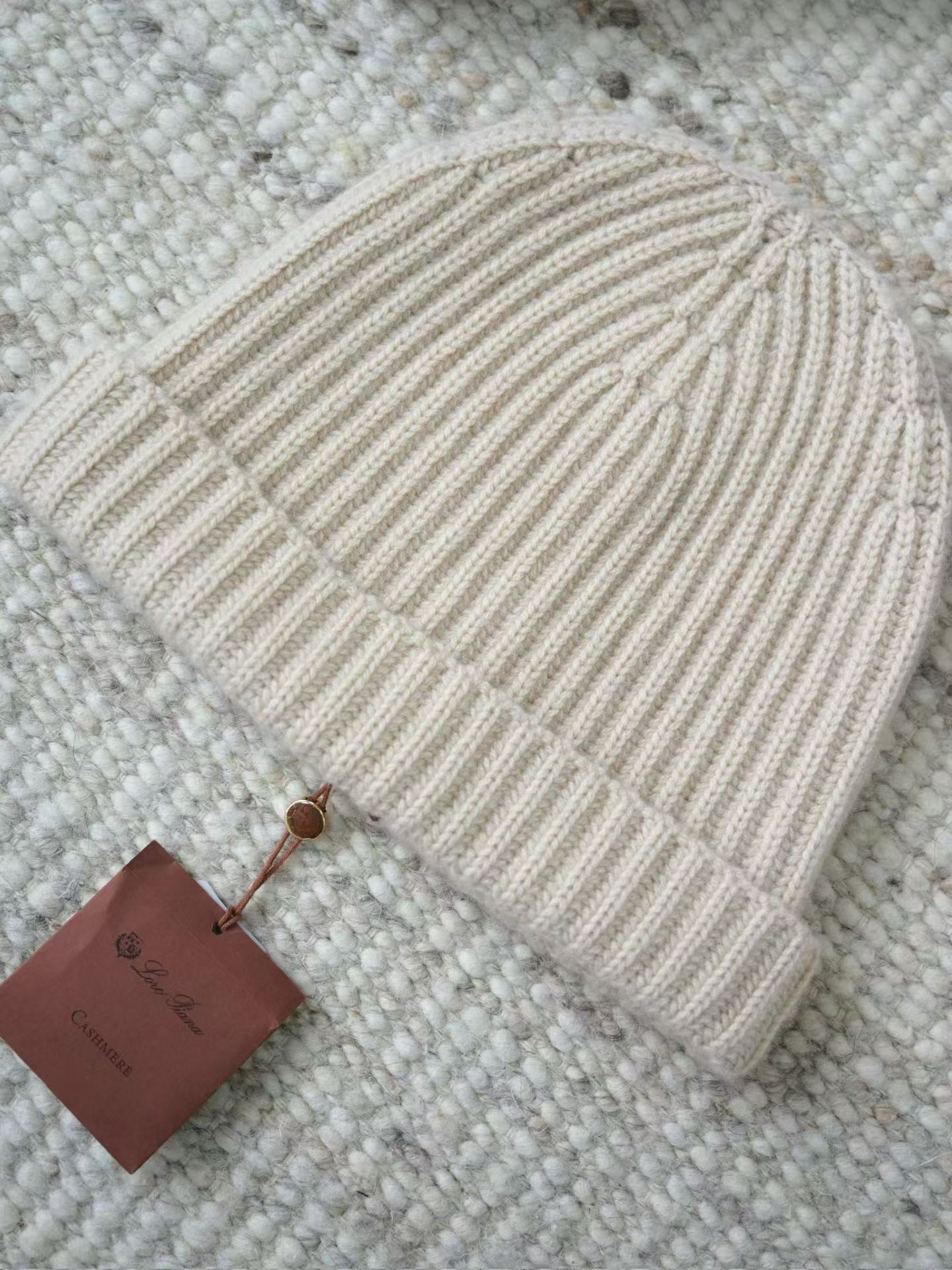 LORO PIANA Мужская шапка из кашемира LORO PIANA Мужская шапка из кашемира