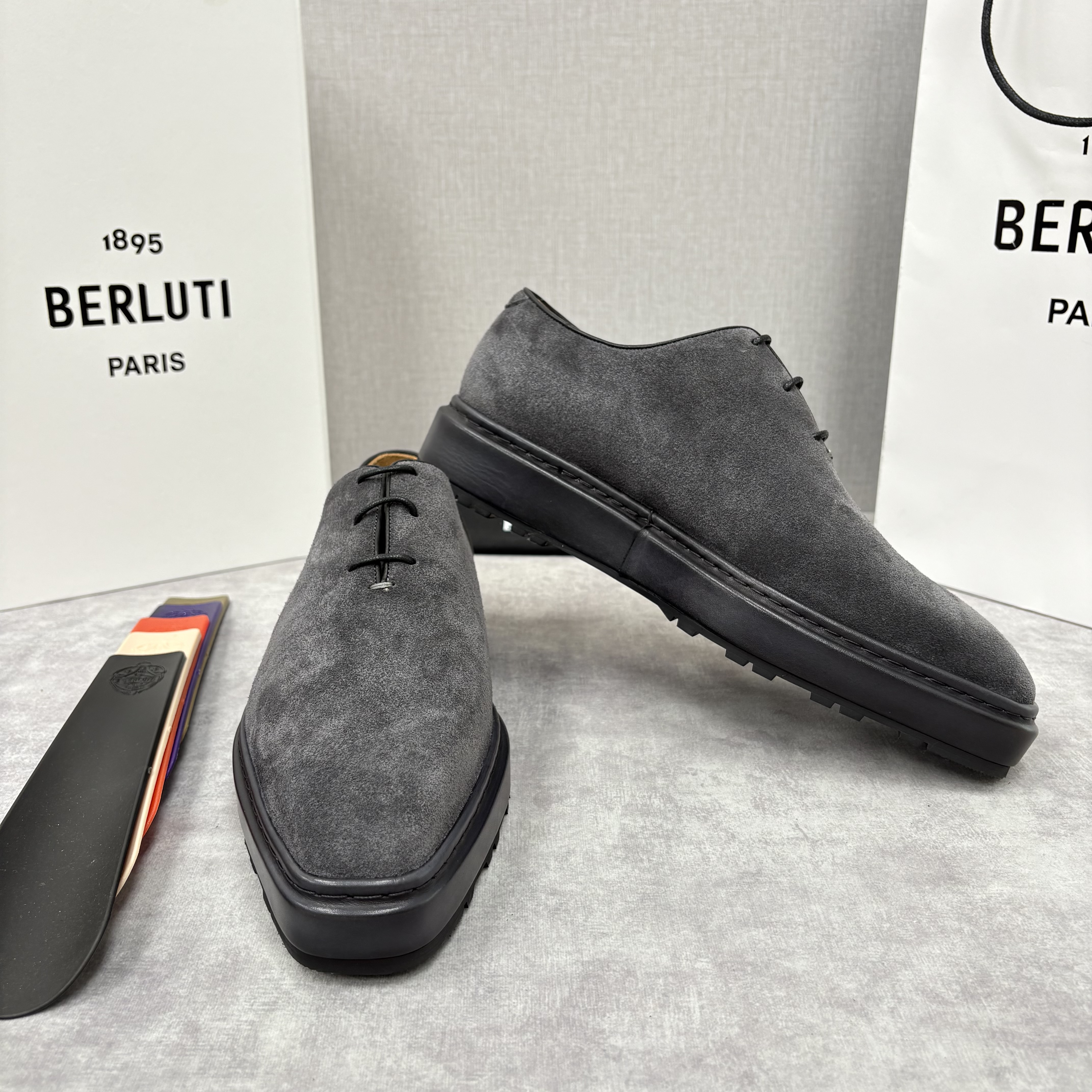 BERLUTI Мужские лоферы Alto замша