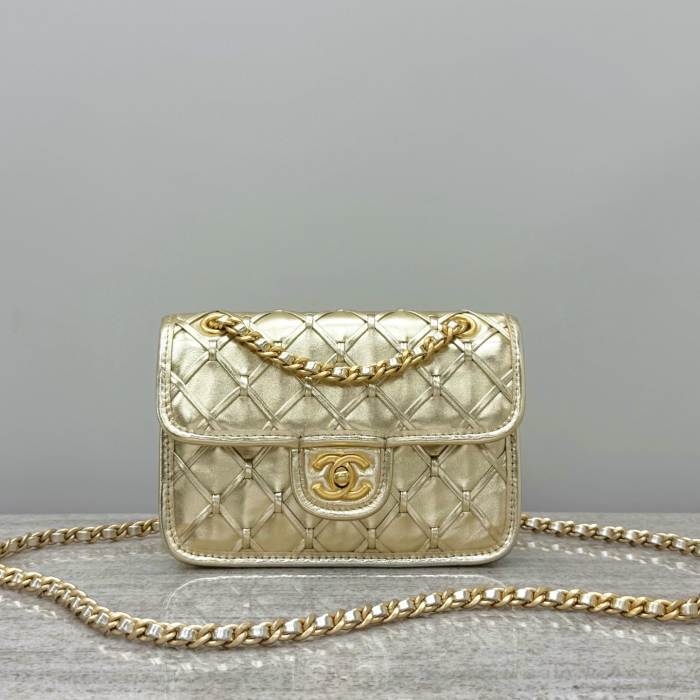 CHANEL Женская Cумка-конверт 25S