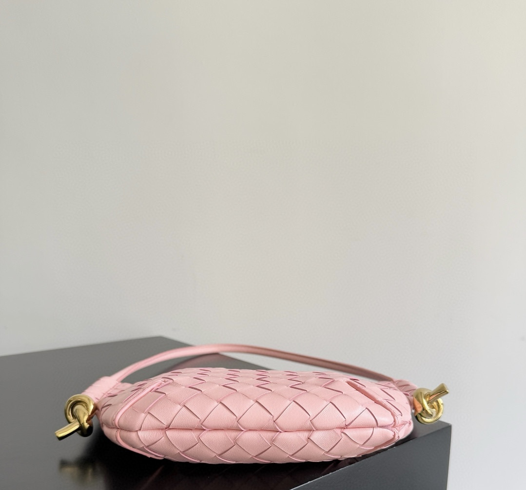 BOTTEGA VENETA Женская сумка Solstice Baby