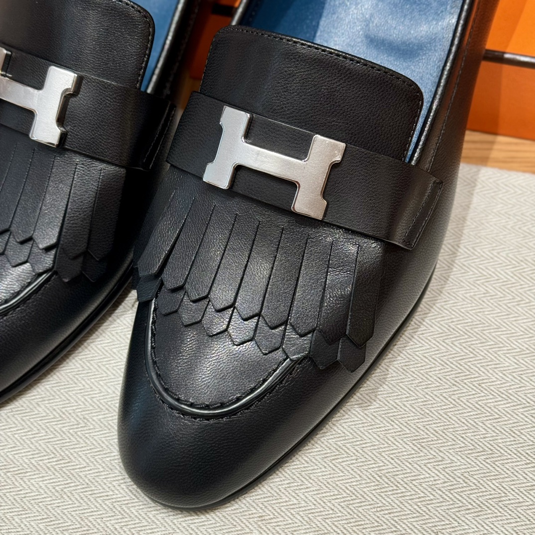 HERMES Женские лоферы Royal 